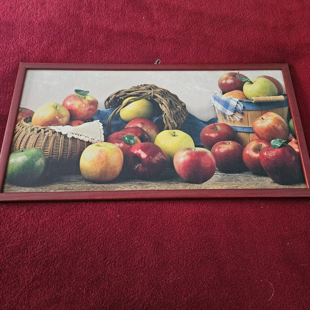 FRAMED PRINT OF A STILL LIFE FEATURING VARIOUS APPLES  RED AND GREEN